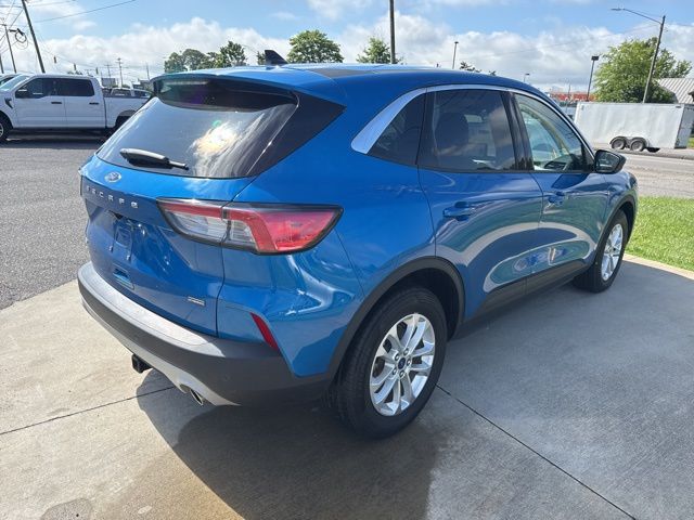 2021 Ford Escape Hybrid SE photo