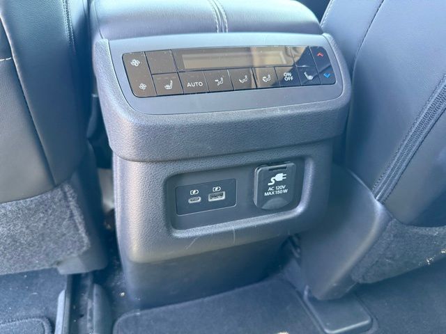 Used 2023 Nissan Pathfinder SUV
