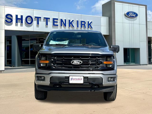 New 2026 Silver Ford XLT image 2