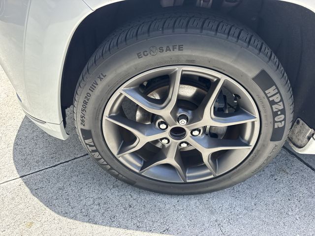 2019 Jeep Cherokee - $15,998