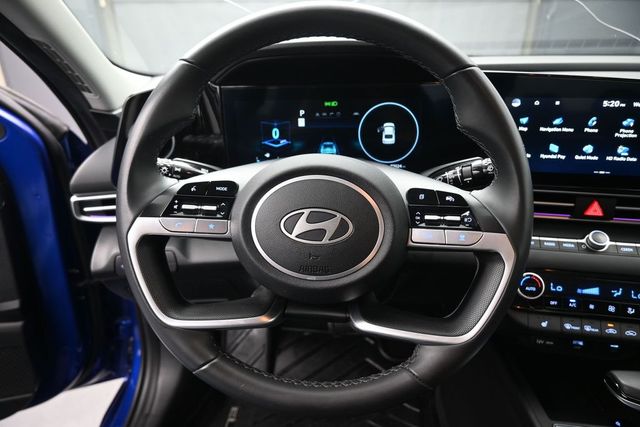 Used 2024 Hyundai Elantra Sedan