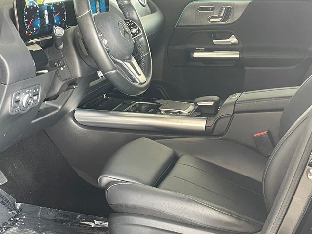 Used 2022 Night Black Mercedes-Benz GLA 250 image 15