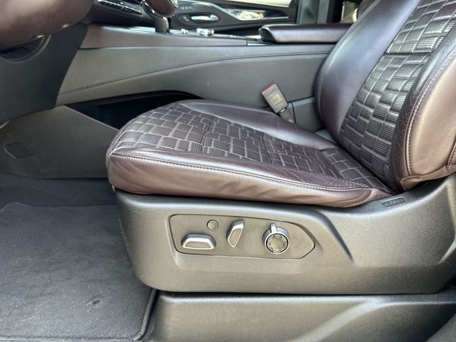 Used 2021 Gray Cadillac Sport Platinum image 13