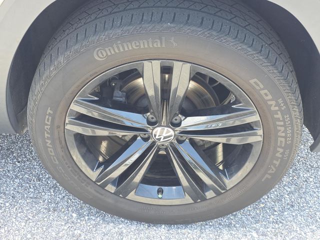 Used 2023 Volkswagen Atlas Cross Sport SUV