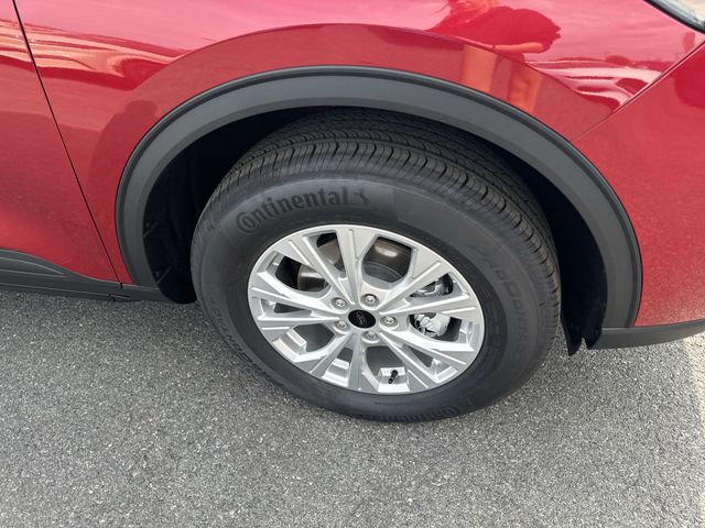 new 2025 Ford Escape car, priced at $28,094