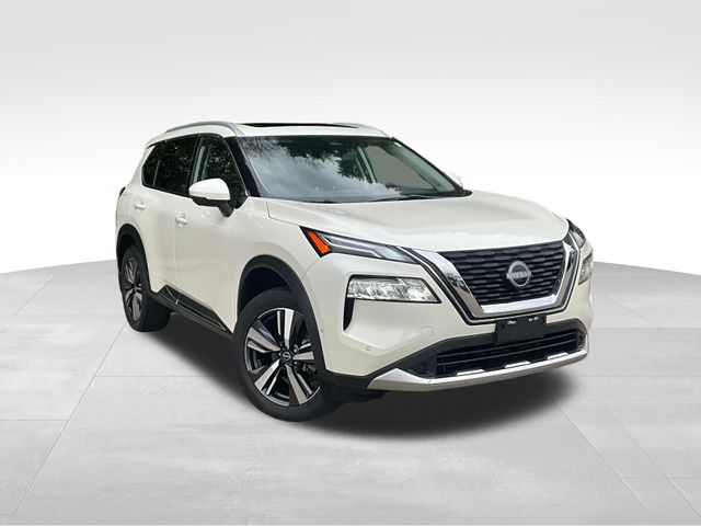 Pearl White Tricoat 2023 Nissan Rogue Platinum AWD SUV / Crossover All-Wheel Drive Continuously Variable Transmission