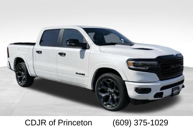 2024 RAM 1500 Limited Crew Cab 4WD