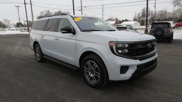 2025 Ford Expedition MAX Active 4WD