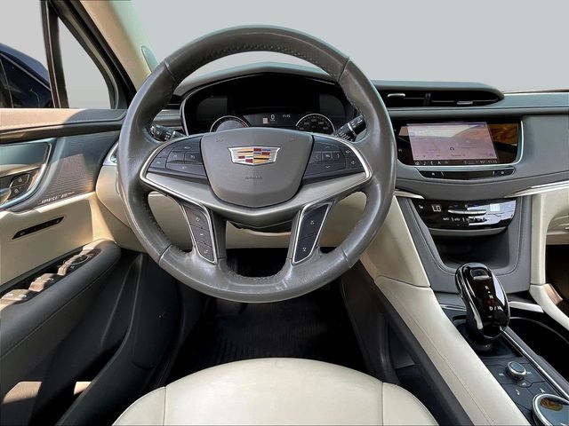 Used 2023 Cadillac XT5 SUV