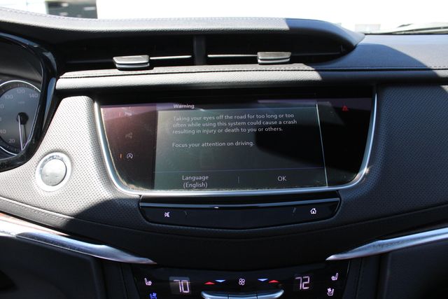 Used 2024 White Cadillac Premium Luxury image 17