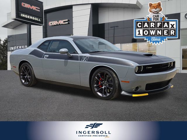 Smoke Show 2022 Dodge Challenger Coupe Rear-Wheel Drive 6-Speed Manual