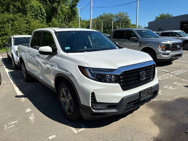White 2023 Honda Ridgeline RTL-E AWD Pickup Truck All-Wheel Drive 9-Speed Automatic