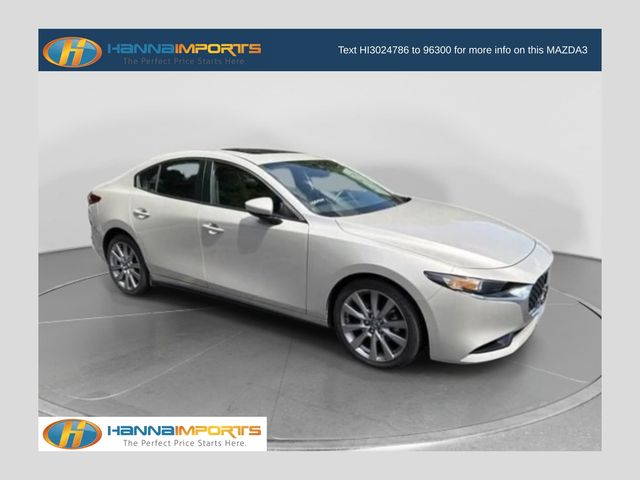 Gray (Platinum Quartz Metallic) 2022 Mazda MAZDA3 Sedan All-Wheel Drive 6-Speed Automatic