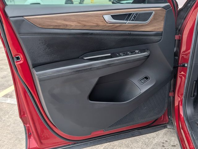 2024 Volkswagen Atlas 2.0T SE w/Technology Blue at DeMontrond Ford