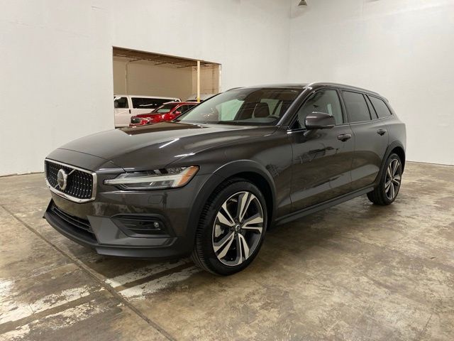 Gray Metallic 2025 Volvo V60 Wagon All-Wheel Drive Automatic