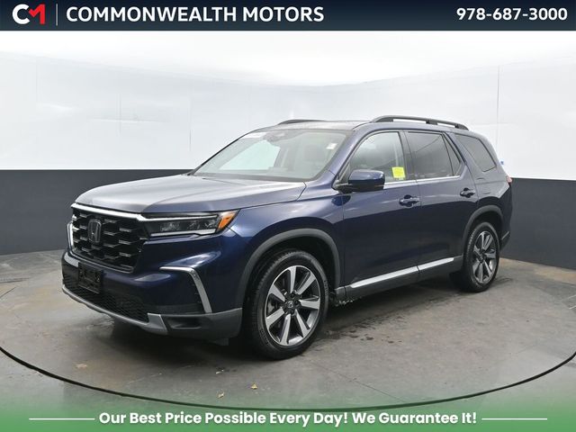2023 Honda Pilot Touring AWD