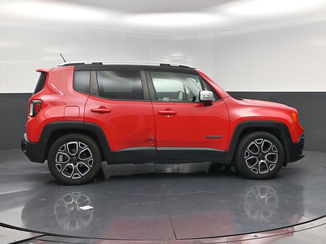 2015 Jeep Renegade Limited Red at Shottenkirk Kia Fort Bend