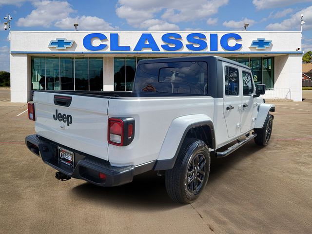 2022 Jeep Gladiator Altitude - 6
