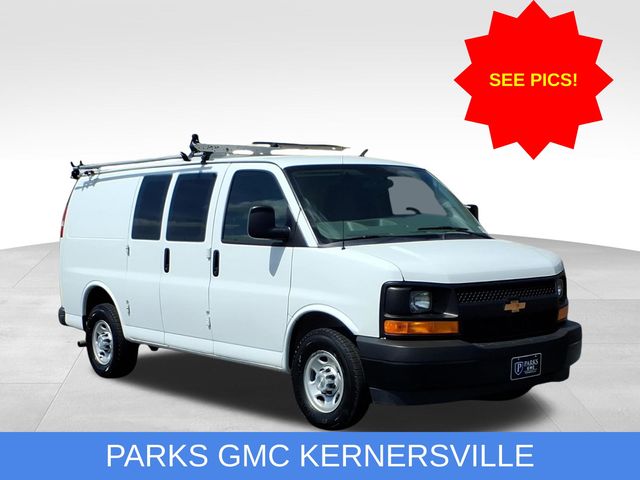 Summit White 2017 Chevrolet Express Cargo 2500 RWD Van Rear-Wheel Drive 6-Speed Automatic Overdrive