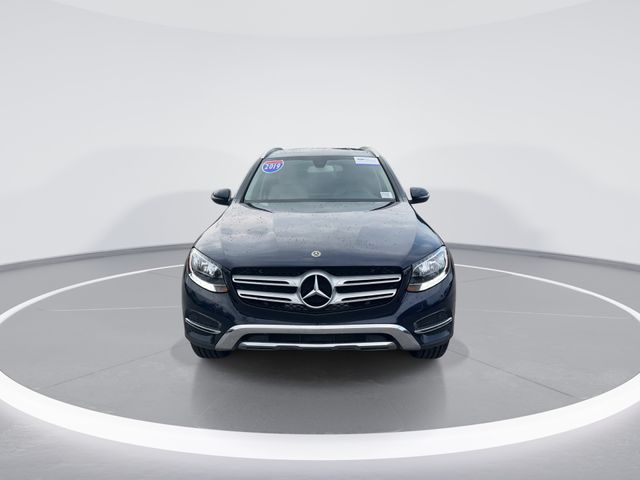 Used 2019 Blue Mercedes-Benz GLC 300 image 2