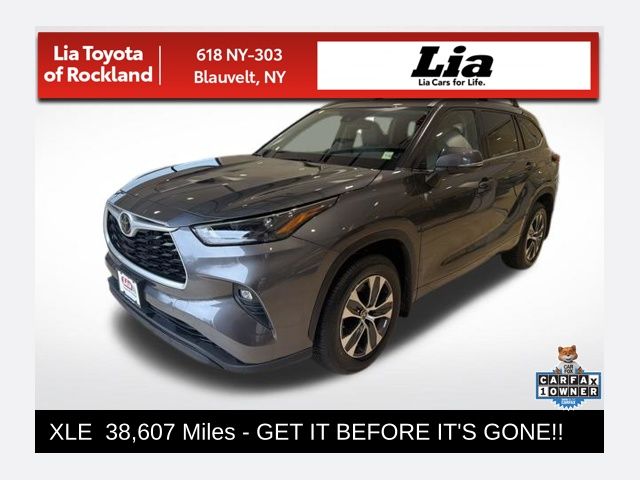 2022 Toyota Highlander XLE AWD