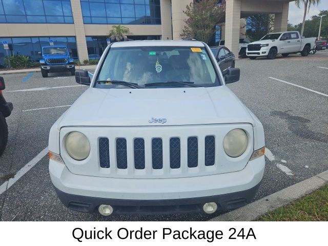Used 2012 White Jeep Sport image 3