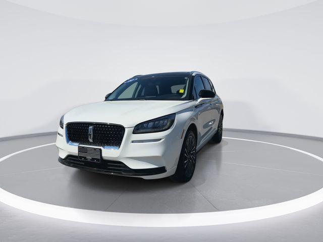 Used 2022 White Lincoln Standard image 3