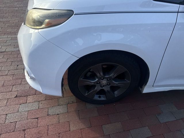 Used 2015 Toyota Sienna Van