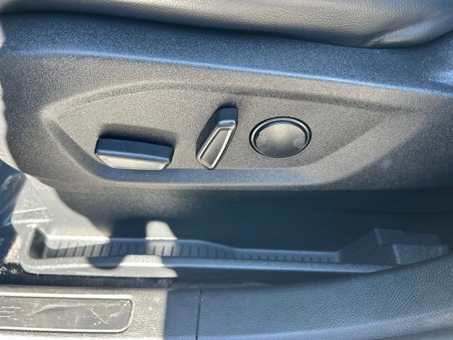Used 2024 Silver Ford SEL image 16