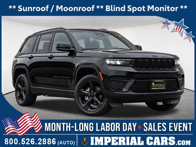 Diamond Black Crystal Pearlcoat 2024 Jeep Grand Cherokee SUV / Crossover Four-Wheel Drive 8-Speed Automatic
