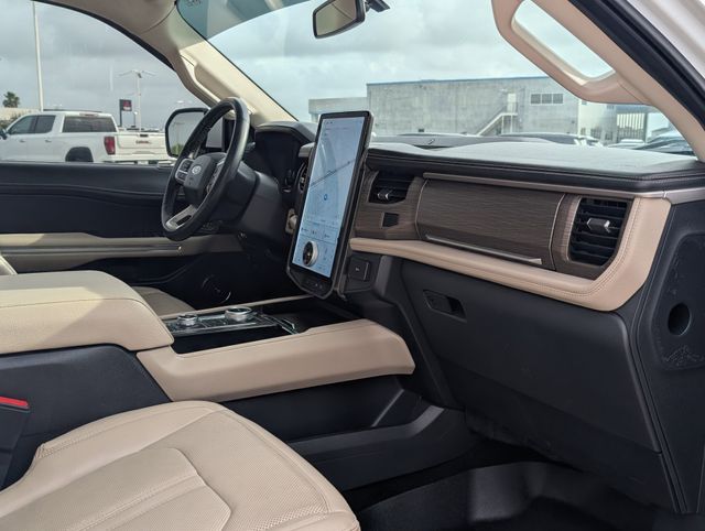 2022 Ford Expedition Limited White at EAG Ford Navasota