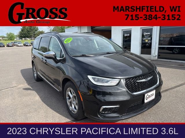 2023 Chrysler Pacifica Limited FWD
