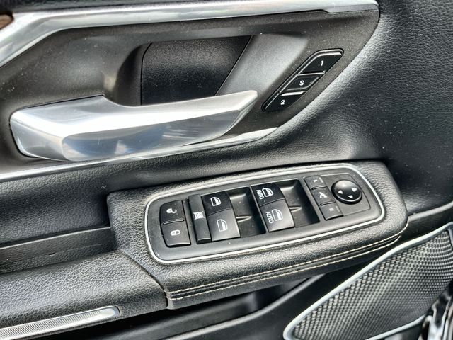 Used 2019 Black Ram Laramie image 16