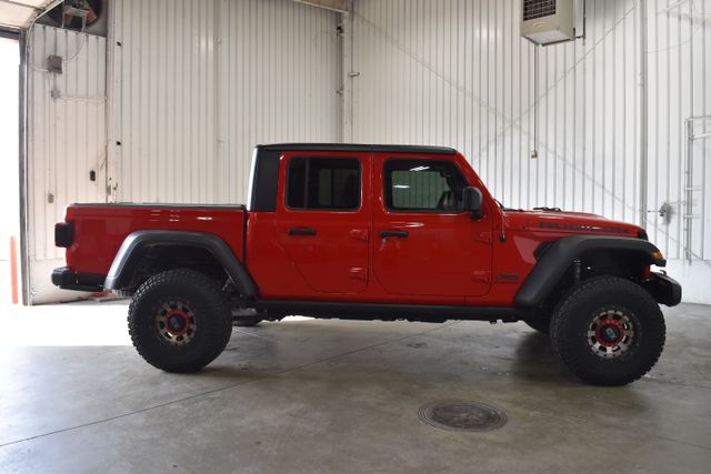 Used 2021 Jeep Gladiator Rubicon with VIN 1C6JJTBG7ML574796 for sale in Kansas City