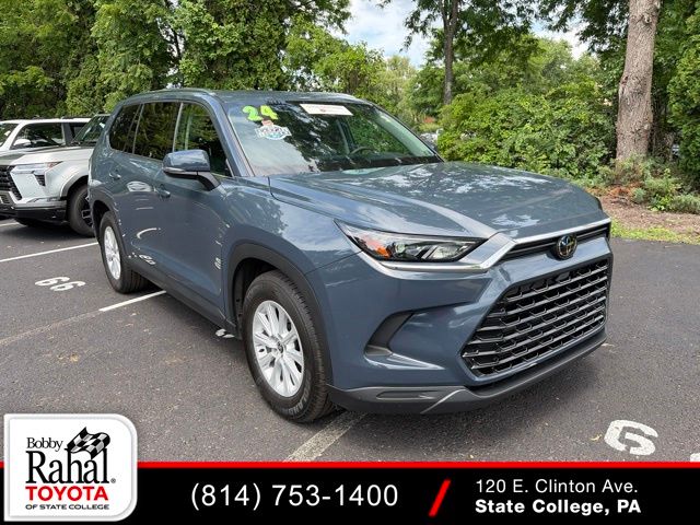 White (Cloud) 2024 Toyota Grand Highlander SUV / Crossover All-Wheel Drive 8-Speed Automatic