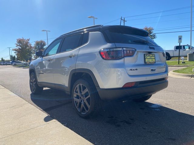 2026 Jeep Compass Limited - Silver Zynith Metallic Clearcoat exterior view 7