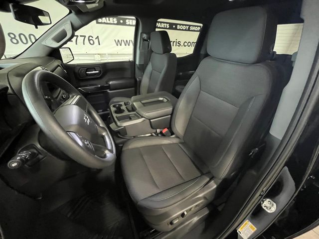 2025 Chevrolet Silverado 1500 Custom Trail Boss photo