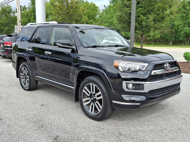 Midnight Black Metallic 2016 Toyota 4Runner SUV / Crossover All-Wheel Drive 5-Speed Automatic Overdrive