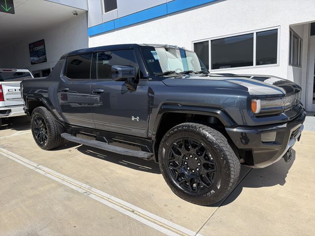  2025 GMC Hummer EV Pickup 2X Crew Cab AWD   