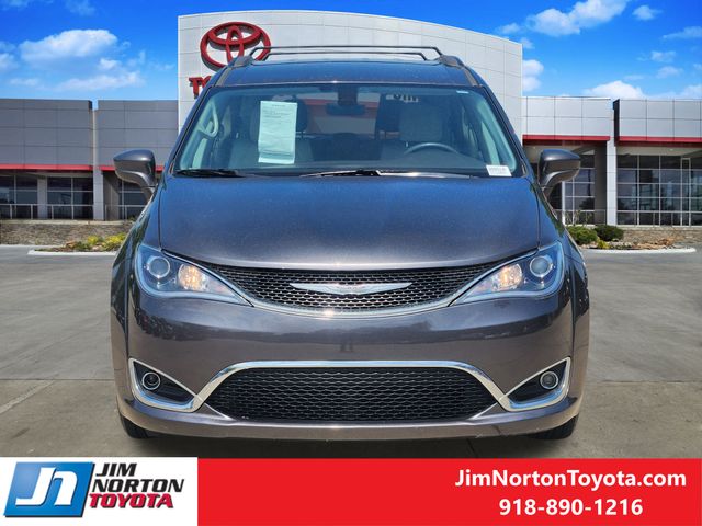 Used 2017 Chrysler Pacifica Touring-L with VIN 2C4RC1BG4HR540788 for sale in Tulsa, OK