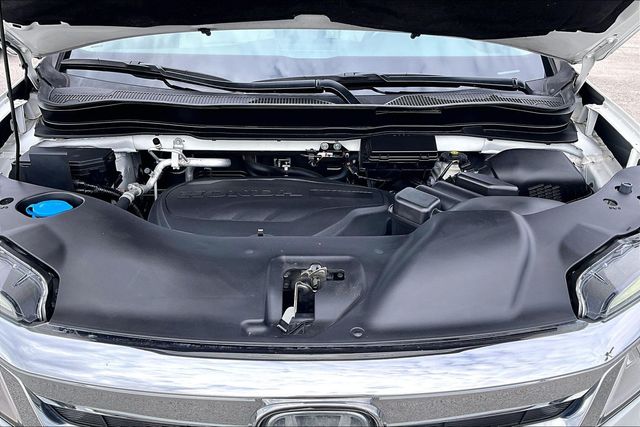 Used 2021 Honda Pilot Touring 4D Sport Utility