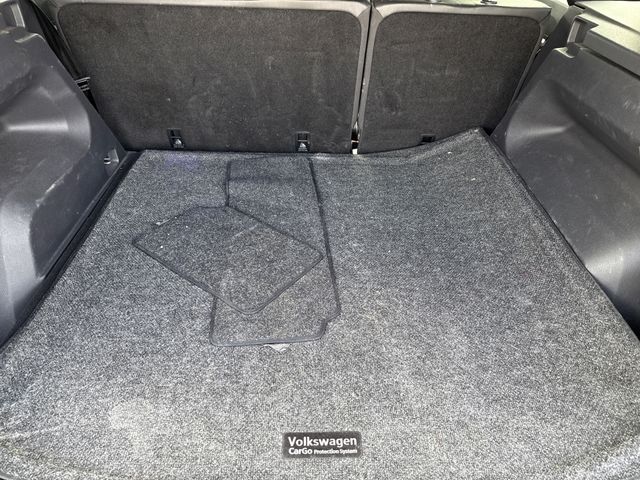 Used 2023 Silver Volkswagen 2.0T SE w/Technology image 10