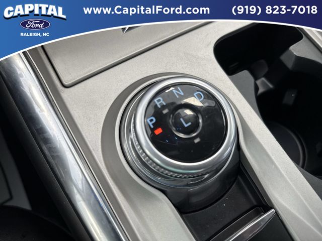 Used 2023 Silver Ford XLT image 30