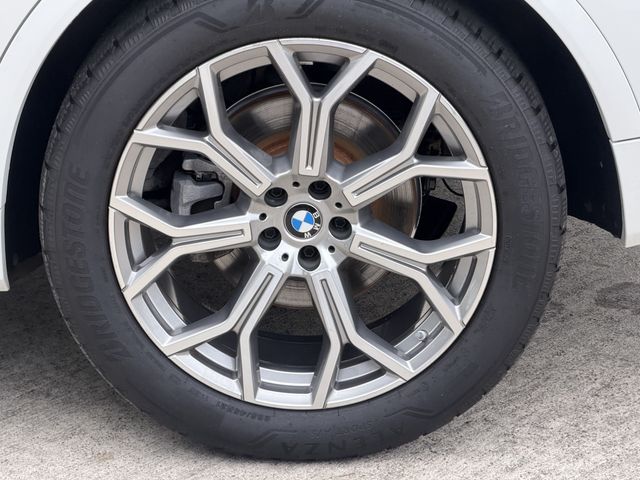 2024 BMW X7 xDrive40i - 7