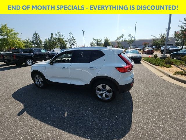 Used 2019 Volvo XC40 SUV