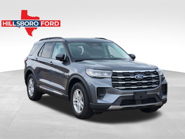 2025 Ford Explorer Active 2