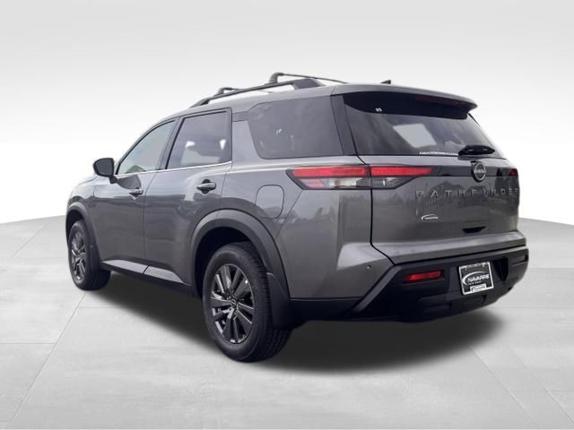 2026 Nissan Pathfinder SV — photo 8