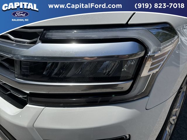 Used 2023 White Ford Platinum image 11