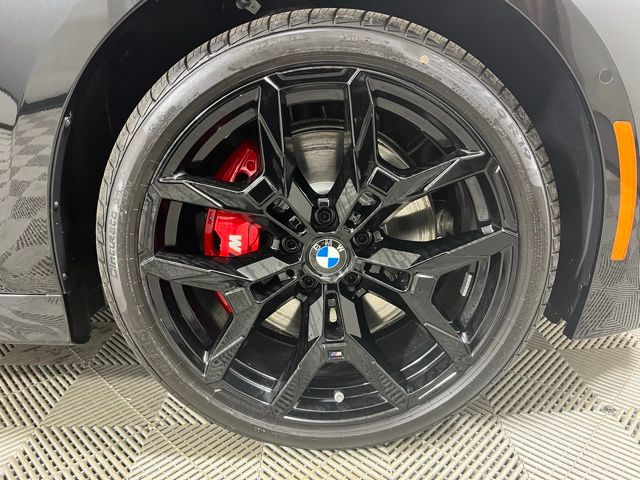 New 2026 Black BMW 330i xDrive image 19