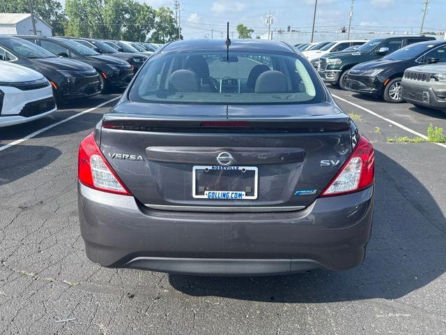 2015 Nissan Versa #5